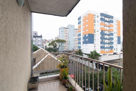 Apartamento à venda com 122m², 2 quartos e 1 vaga Apartamento à venda com 122m², 2 quartos e 1 vagaVaranda