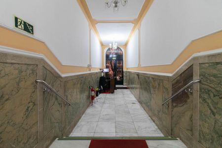 Hall social de apartamento à venda com 2 quartos, 88m² em Centro Histórico, Porto Alegre