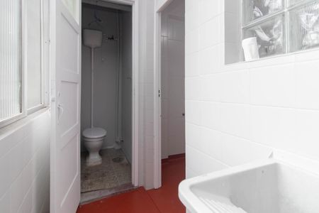 Apartamento à venda com 88m², 2 quartos e sem vaga Apartamento à venda com 88m², 2 quartos e sem vagaCozinha e Área de Serviço