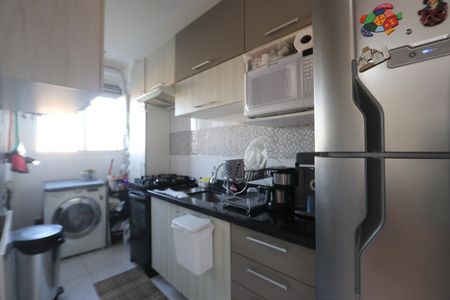 Cozinha de apartamento à venda com 2 quartos, 45m² em Vila Alpina, São Paulo