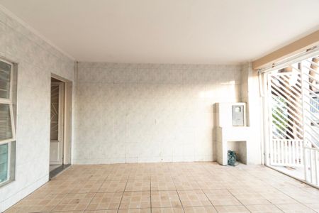 Casa para alugar com 170m², 3 quartos e 2 vagas