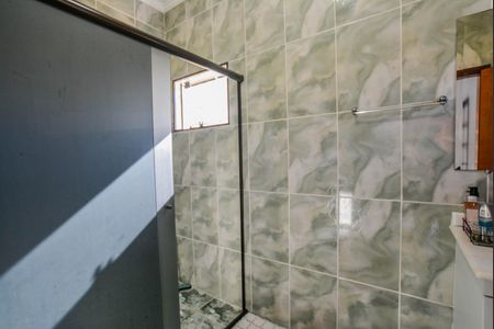 Casa à venda com 212m², 3 quartos e 3 vagas Casa à venda com 212m², 3 quartos e 3 vagasBanheiro da Suíte