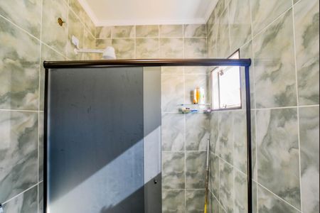 Casa à venda com 212m², 3 quartos e 3 vagas Casa à venda com 212m², 3 quartos e 3 vagasBanheiro da Suíte