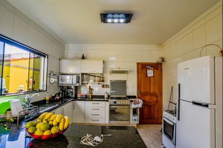 Casa à venda com 212m², 3 quartos e 3 vagas Casa à venda com 212m², 3 quartos e 3 vagasCozinha