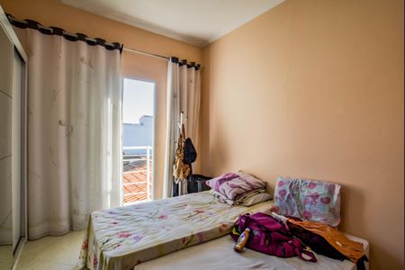 Casa à venda com 212m², 3 quartos e 3 vagas Casa à venda com 212m², 3 quartos e 3 vagasQuarto 2