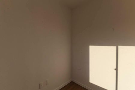 Quarto 2 de apartamento para alugar com 2 quartos, 32m² em Quinta da Paineira, São Paulo