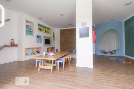 Apartamento à venda com 82m², 2 quartos e 2 vagas Apartamento à venda com 82m², 2 quartos e 2 vagasBrinquedoteca