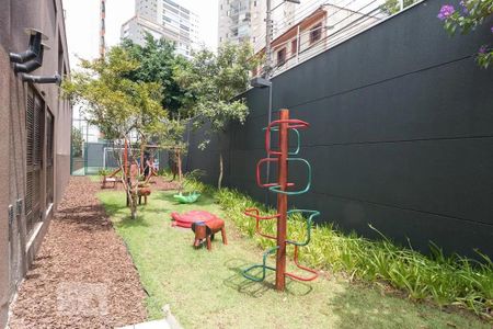 Apartamento à venda com 82m², 2 quartos e 2 vagas Apartamento à venda com 82m², 2 quartos e 2 vagasÁrea comum - Playground