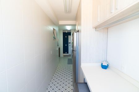 Apartamento à venda com 82m², 2 quartos e 2 vagas Apartamento à venda com 82m², 2 quartos e 2 vagasCozinha e Área de Serviço
