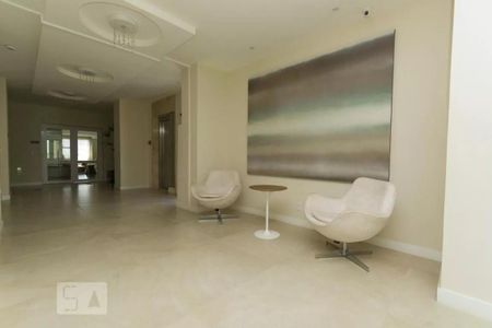 Apartamento à venda com 82m², 2 quartos e 2 vagas Apartamento à venda com 82m², 2 quartos e 2 vagasHall social