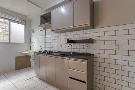 Apartamento para alugar com 43m², 2 quartos e 1 vaga Apartamento para alugar com 43m², 2 quartos e 1 vagaCozinha e Área de Serviço