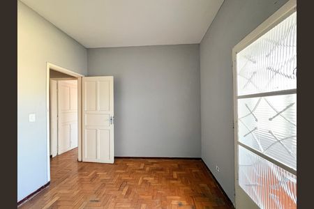 Quarto 1 de casa para alugar com 4 quartos, 93m² em Vila Zat, São Paulo