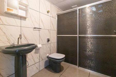 Casa para alugar com 80m², 3 quartos e 3 vagas Casa para alugar com 80m², 3 quartos e 3 vagasBanheiro da Suíte