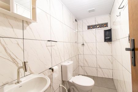 Casa para alugar com 80m², 3 quartos e 3 vagas Casa para alugar com 80m², 3 quartos e 3 vagasBanheiro Social