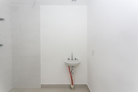 Studio à venda com 38m², 1 quarto e sem vaga Studio à venda com 38m², 1 quarto e sem vagaBanheiro
