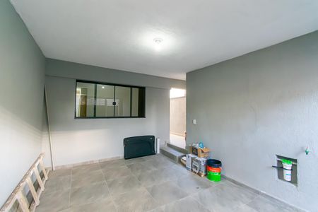 Garagem de casa para alugar com 3 quartos, 82m² em Vila Cardoso Franco, São Paulo