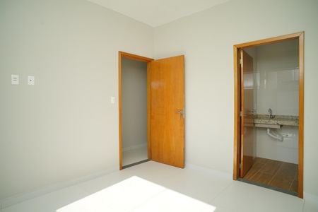 Casa para alugar com 404m², 2 quartos e 2 vagas Casa para alugar com 404m², 2 quartos e 2 vagasQuarto 1