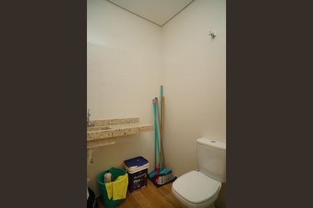 Casa para alugar com 404m², 2 quartos e 2 vagas Casa para alugar com 404m², 2 quartos e 2 vagasLavabo