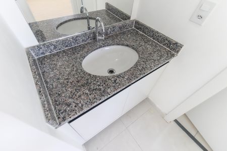 Banheiro de apartamento para alugar com 2 quartos, 35m² em Vila Norma, São Paulo