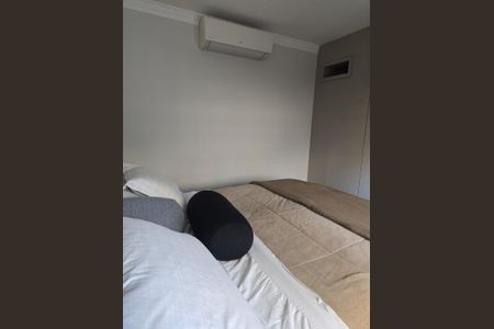 Apartamento à venda com 156m², 3 quartos e 3 vagas Apartamento à venda com 156m², 3 quartos e 3 vagasQuarto