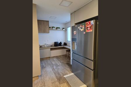 Apartamento à venda com 156m², 3 quartos e 3 vagas Apartamento à venda com 156m², 3 quartos e 3 vagasCozinha