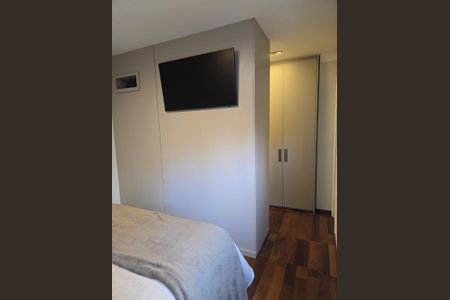 Apartamento à venda com 156m², 3 quartos e 3 vagas Apartamento à venda com 156m², 3 quartos e 3 vagasQuarto