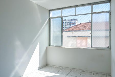 Apartamento à venda com 27m², 1 quarto e sem vaga Apartamento à venda com 27m², 1 quarto e sem vagaStudio