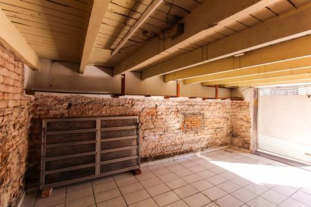 Garagem de casa para alugar com 2 quartos, 155m² em Belenzinho, São Paulo