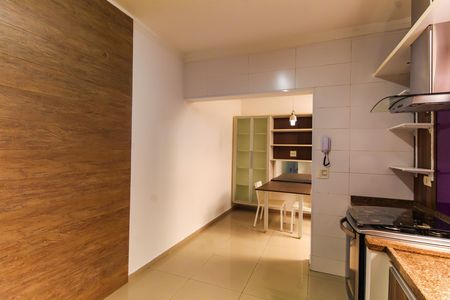 Casa para alugar com 155m², 2 quartos e 1 vaga Casa para alugar com 155m², 2 quartos e 1 vagaCozinha