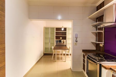 Casa para alugar com 155m², 2 quartos e 1 vaga Casa para alugar com 155m², 2 quartos e 1 vagaCozinha