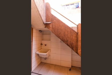 Casa para alugar com 155m², 2 quartos e 1 vaga Casa para alugar com 155m², 2 quartos e 1 vagaÁrea de Serviço
