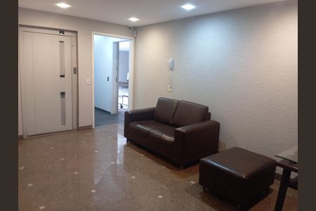 Hall de entrada de apartamento para alugar com 4 quartos, 185m² em Barra da Tijuca, Rio de Janeiro