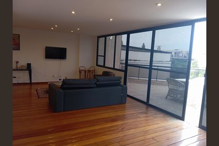Apartamento para alugar com 185m², 4 quartos e 4 vagas Apartamento para alugar com 185m², 4 quartos e 4 vagasSala