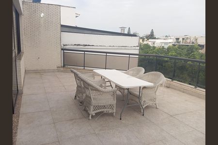 Apartamento para alugar com 185m², 4 quartos e 4 vagas Apartamento para alugar com 185m², 4 quartos e 4 vagasVaranda