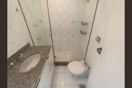 Apartamento para alugar com 185m², 4 quartos e 4 vagas Apartamento para alugar com 185m², 4 quartos e 4 vagasBanheiro suíte 1