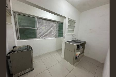 Cozinha de apartamento para alugar com 1 quarto, 40m² em Parque Prainha, São Vicente