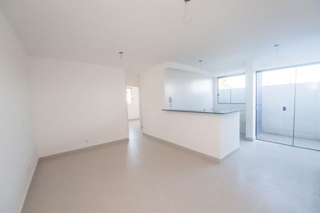sala de apartamento à venda com 2 quartos, 110m² em Goiânia, Belo Horizonte