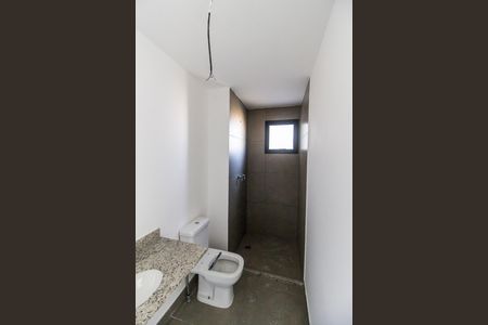 Banheiro da Suíte de apartamento à venda com 1 quarto, 78m² em Alphaville Empresarial, Barueri
