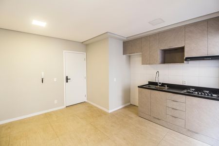 Sala  de apartamento à venda com 2 quartos, 52m² em Alphaville Empresarial, Barueri