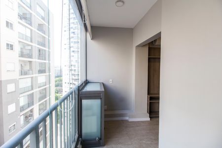Varanda de apartamento à venda com 2 quartos, 52m² em Alphaville Empresarial, Barueri