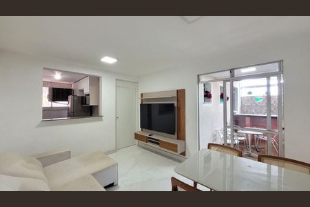 Sala de apartamento à venda com 3 quartos, 75m² em Buritis, Belo Horizonte