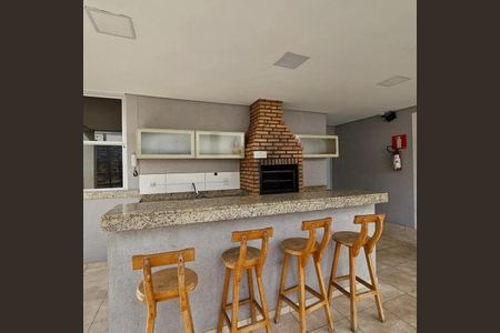 Apartamento à venda com 75m², 3 quartos e 1 vaga Apartamento à venda com 75m², 3 quartos e 1 vagaChurrasqueria