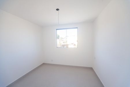 suite de apartamento à venda com 2 quartos, 55m² em Goiânia, Belo Horizonte