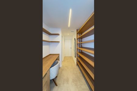 Apartamento para alugar com 107m², 2 quartos e 2 vagasQuarto Suíte