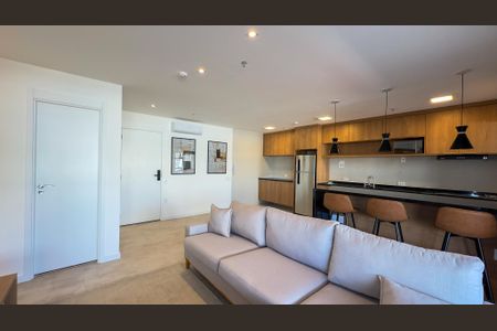Apartamento para alugar com 107m², 2 quartos e 2 vagasSala