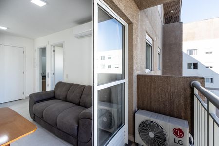Varanda de apartamento para alugar com 2 quartos, 37m² em Lapa de Baixo, São Paulo