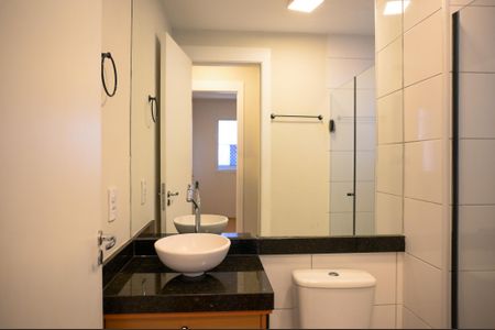 Apartamento para alugar com 42m², 2 quartos e sem vagaBanheiro