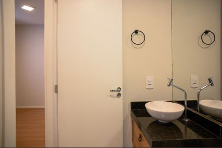 Apartamento para alugar com 42m², 2 quartos e sem vagaBanheiro
