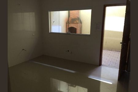 Casa à venda com 135m², 3 quartos e 2 vagas