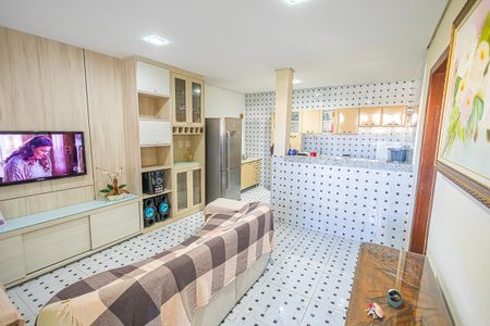 Casa à venda com 400m², 3 quartos e 1 vagaSala casa 2